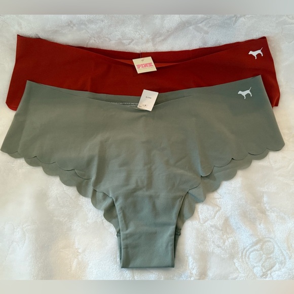 Victoria’s Secret PINK No Show Scalloped Edge Panty Duo Red & Sage Size M, NWT - Picture 1 of 7